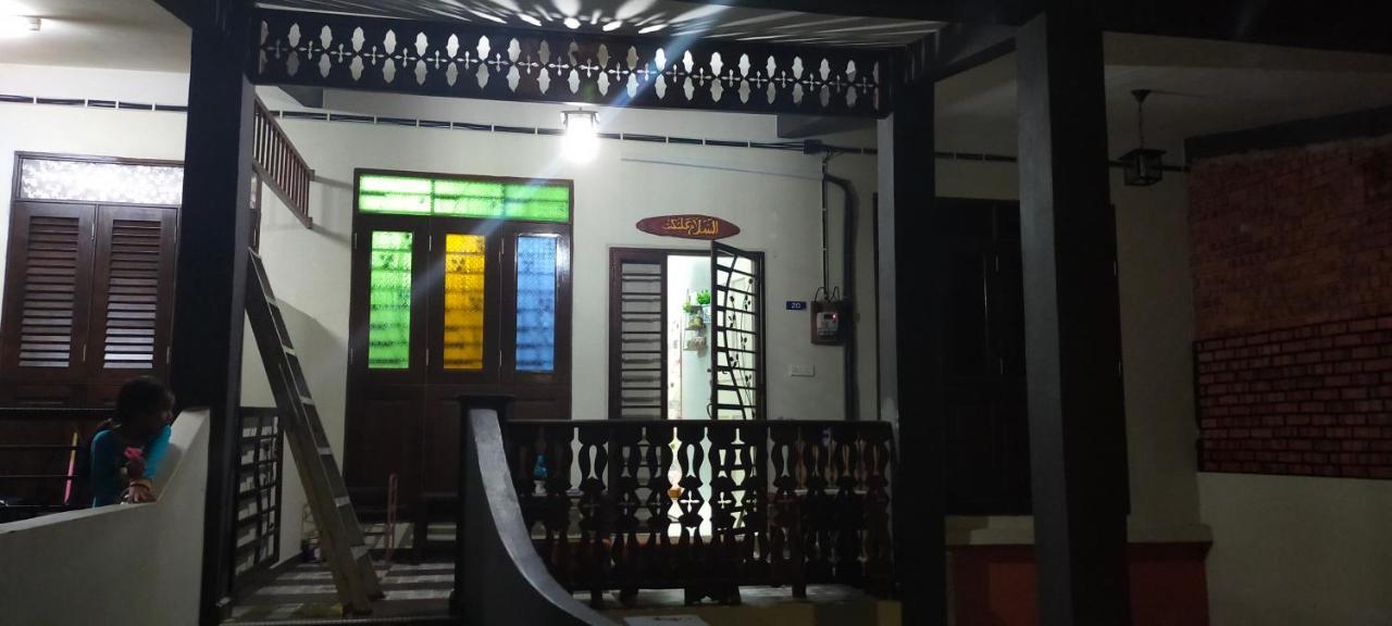 Villa Teratakmuslim H'H à Malacca Extérieur photo